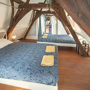  Apartment The Hendrik House In Old Town Belgien
