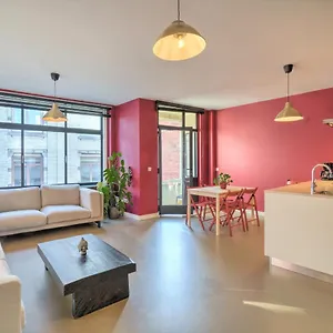 Apartment Spacious In The Heart Of, Antwerp