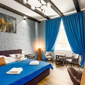  Apartment Karlovy Charme By Rentez Tschechische Republik